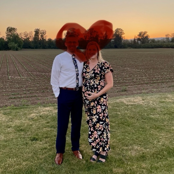 🎉HP🎉 Maternity Faux Wrap Maxi Dress - Picture 2 of 10